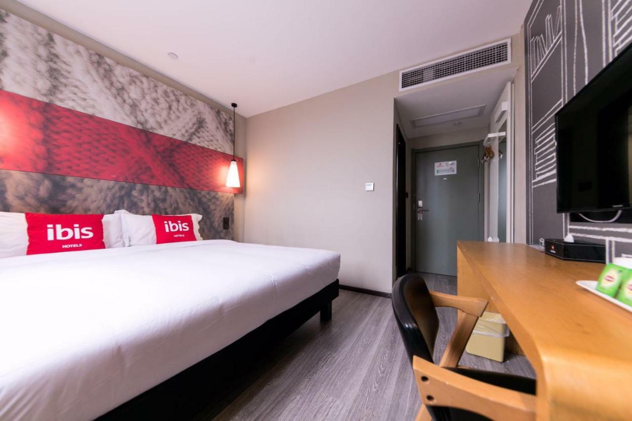 Ibis Gubei
